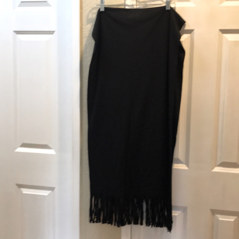 New, black fringed shawl from Weekenders.